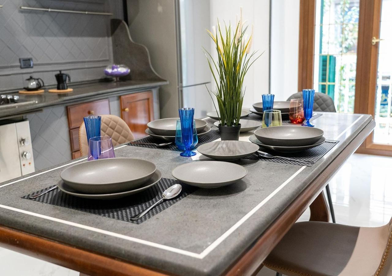 Vesuvius Luxury Home نابولي المظهر الخارجي الصورة